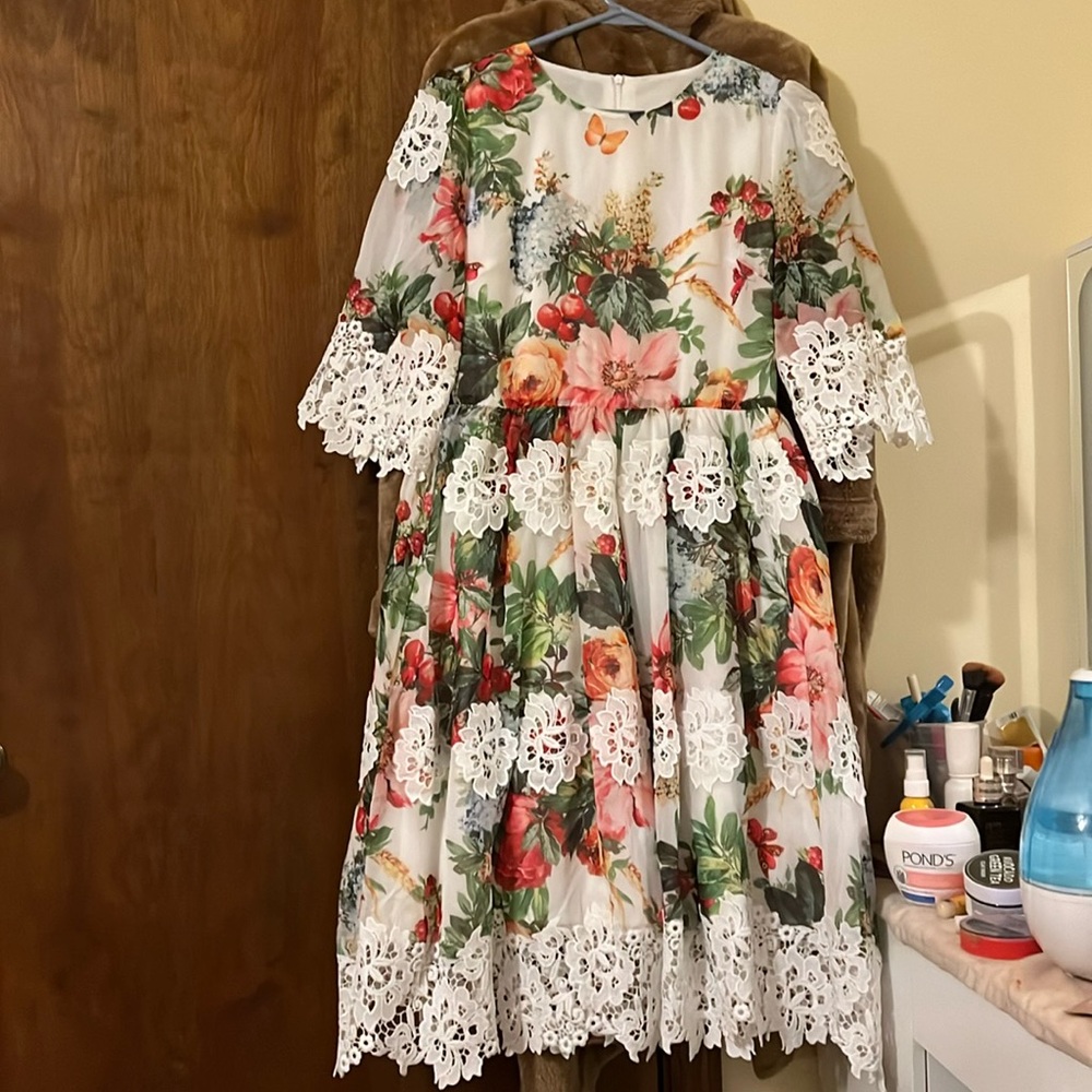 Elegant Holiday Party Dress Half Sleeve Lace Print Fashion Design Summer 
Multi